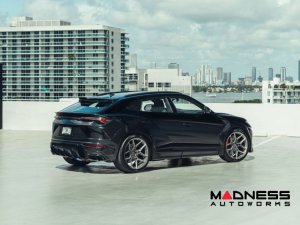 Lamborghini Urus Custom Wheels - EVO-4R by Vossen - Dark Smoke Lamborghini Urus Custom Wheels - EVO-4R by Vossen - Dark Smoke